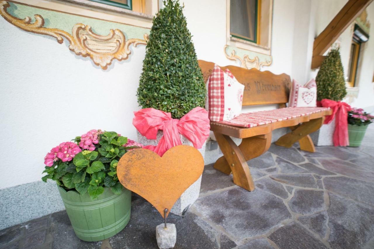 Ferienwohnung Permoser ノイシュティフト・イム・シュトゥーバイタール エクステリア 写真